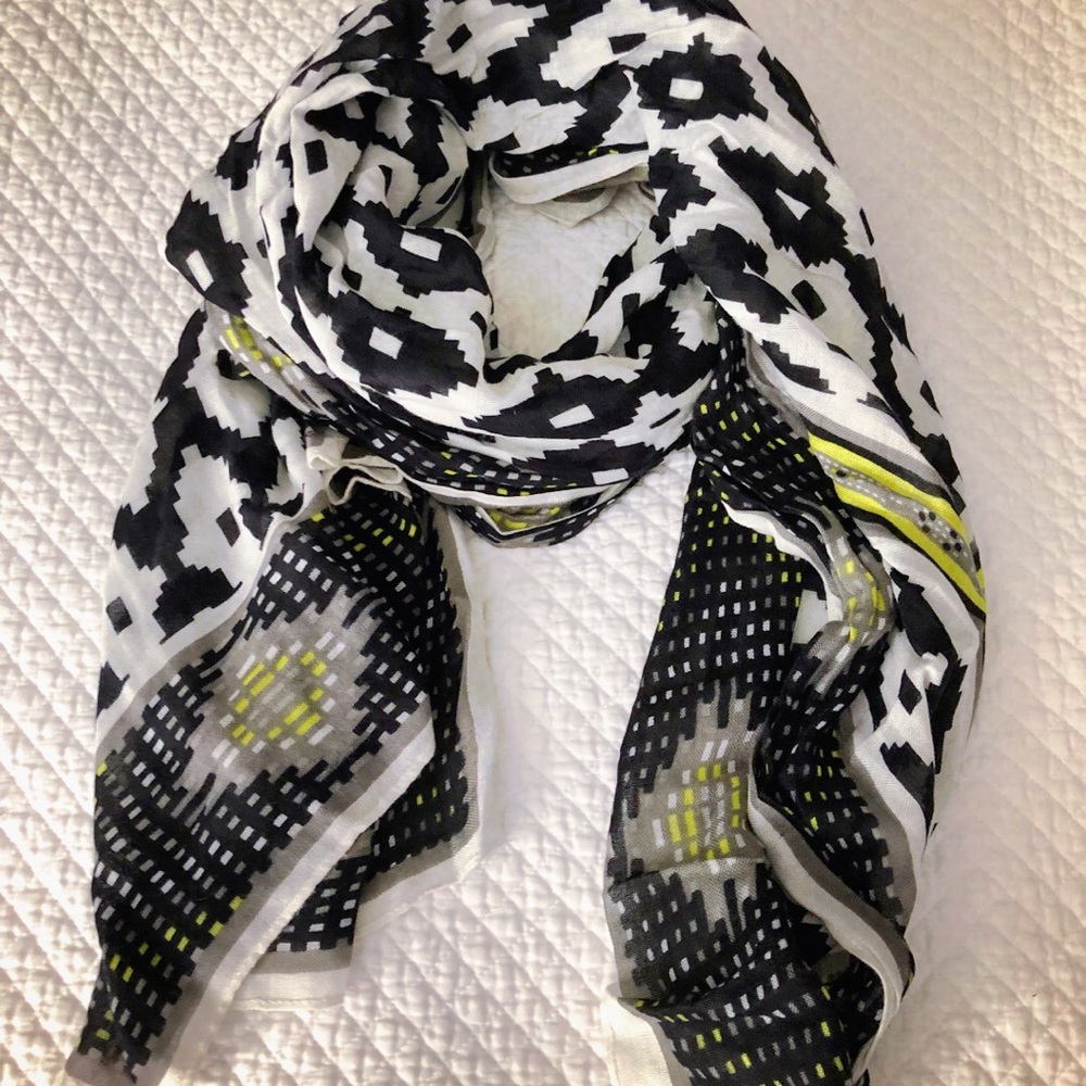 Aztec Scarf